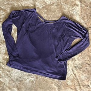 Alo Yoga Long Sleeved Top